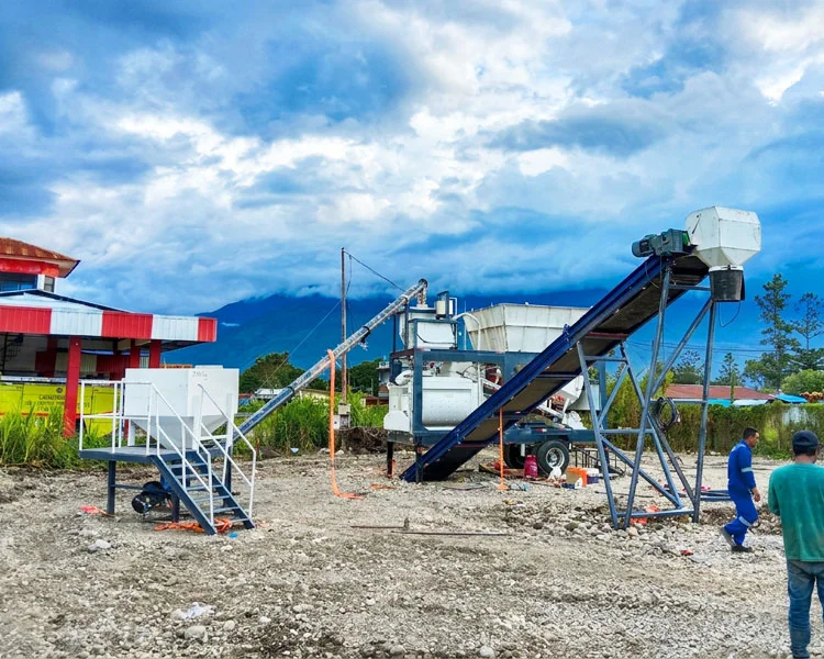 Compact Mobile Concrete Batching Plant