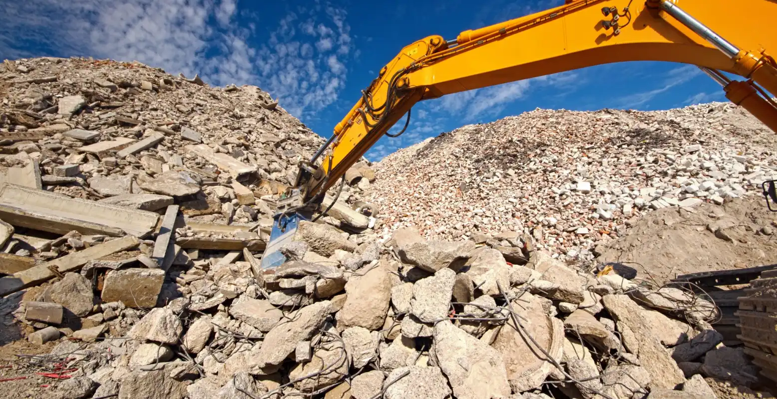 crushing plant for construction waste processing